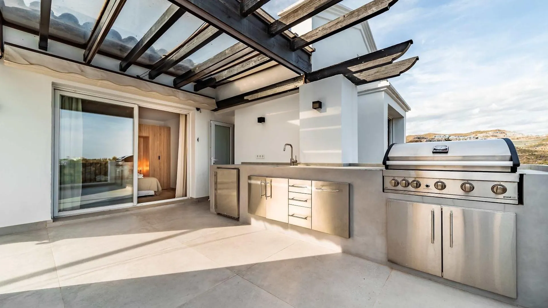 Apartment Rooftop Penthouse La Quinta Outdoor Kitchen Wifi Benahavis Spain